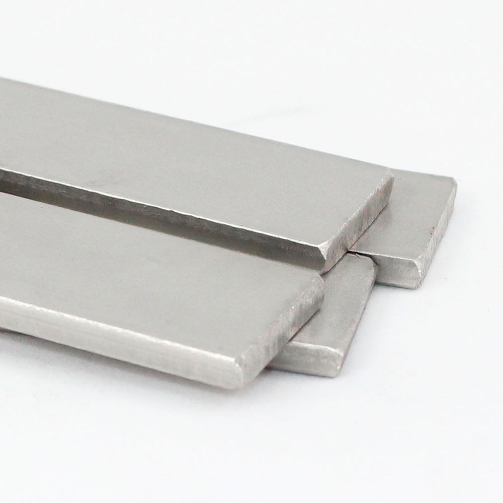 Edelstahl Flachstahl 30x4mm 1000mm B5744689-9F99-4CF0-A1A0-EC2C1647DB89.jpg