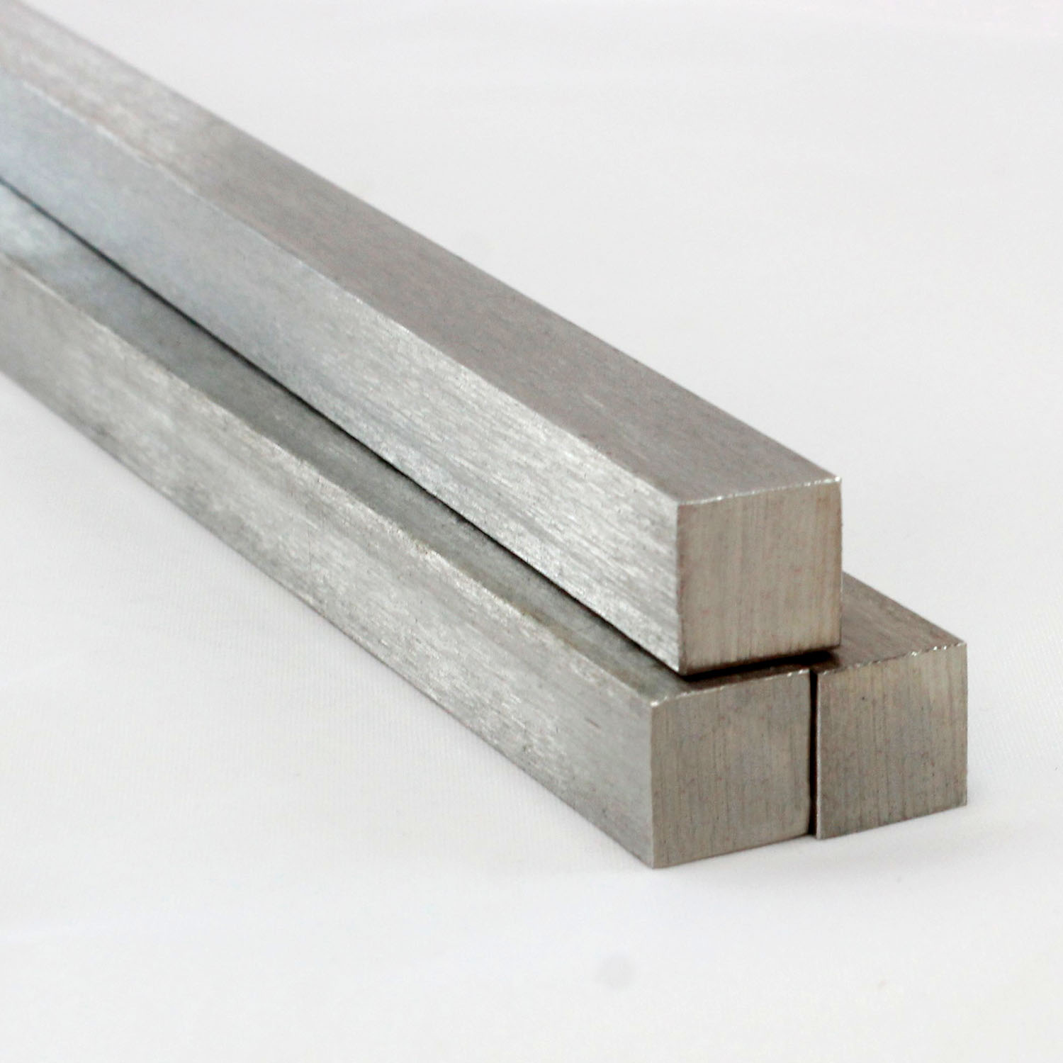 Edelstahl Vierkant 8x8mm 2000mm 19E4FFA2-F677-43CC-9355-6E625D3525FD.jpg